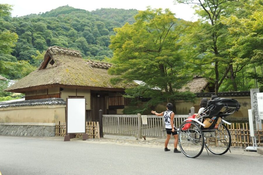 Kyoto: Arashiyama Customized Rickshaw Tour & Bamboo Forest - Comfort Notes for Cold, Rain, and Real-World Bodies