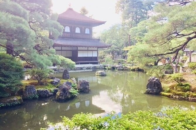 Kyoto Arashiyama: Fall Foliage Walking Tour【Autumn's limited】 - Bamboo Forest: quick, iconic, and best when you stay flexible