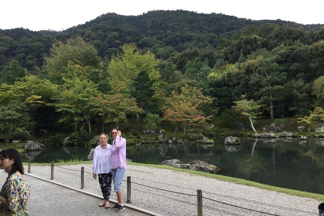 Kyoto Arashiyama & Sagano Bamboo Private Tour with Government-Licensed Guide - Hill temples and moss gardens: Jojakkoji, Nisonin, Gioji, and Adashino