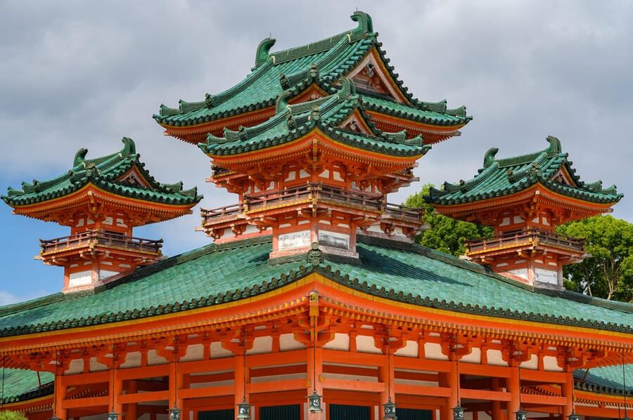 Kyoto: Authentic Biking Half Day Experience - Kyoto Imperial Palace grounds for a wide, open finish