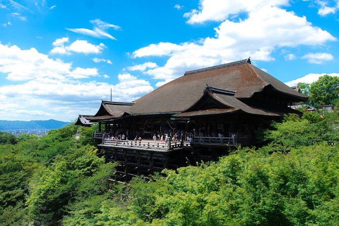 Kyoto Bus Tour: Iconic Kinkakuji, Ginkakuji, Kiyomizu Temple - Kyoto Station to Three Temples: Key Things You Should Know