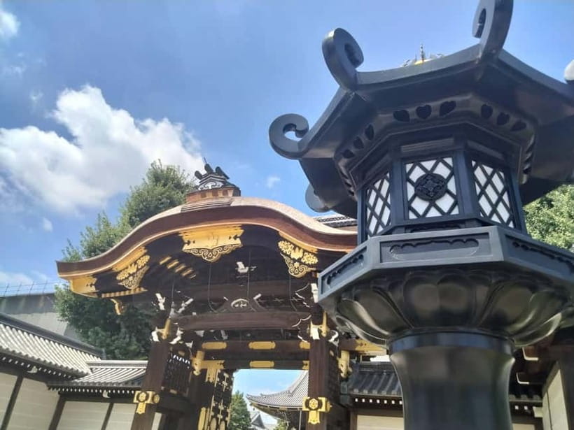Kyoto: Discover Every Bit of Higashi Honganji Temple, 1.5 h - Amida Hall: Serene Reflection in a Smaller Emotional Key
