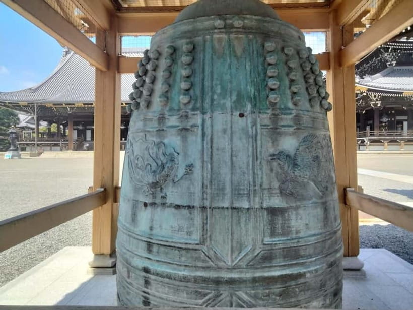 Kyoto: Discover Every Bit of Higashi Honganji Temple, 1.5 h - Temple Gates and Craftsmanship That You Can Actually See