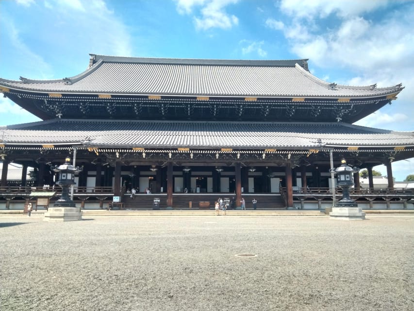 Kyoto: Discover Every Bit of Higashi Honganji Temple, 1.5 h - The Hair-Rope Detail: A Visible Sign of Devotion