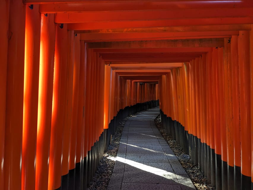 Kyoto: Early Morning Fushimi Inari Shrine - Beat the Crowds - What the tour experience feels like in practice