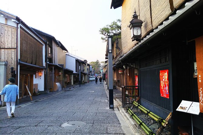 Kyoto Early Riser Platinum One-Day Walking Tour - Stop 1: Fushimi Inari-taisha, Torii Gates Without the Crush