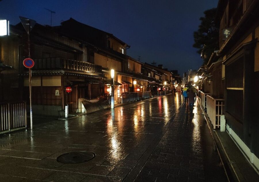 Kyoto Evening Gion Food Tour - Should You Book This Kyoto Evening Gion Food Tour?