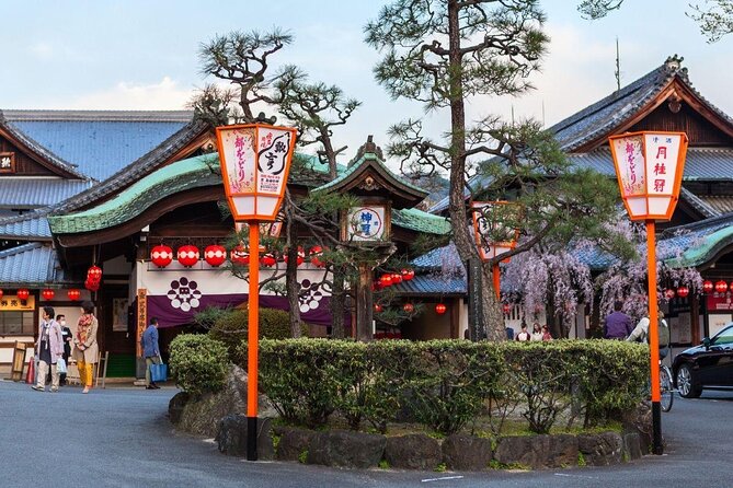Kyoto Evening Gion Food Tour Including Kaiseki Dinner - Quick hits before you go