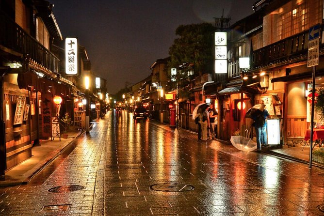 Kyoto Evening Gion Food Tour Including Kaiseki Dinner - The 10-course kaiseki dinner: what you are paying for