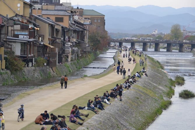 KYOTO Explore Top Highlights by Private Walking Tour - Kiyomizudera Temple and the steep stairs reality check