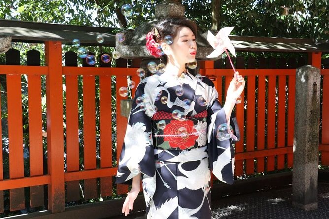 Kyoto:Family-Friendly Kimono & Yukata Experience at WARGO - Practical tips for first-timers, including what to wear underneath