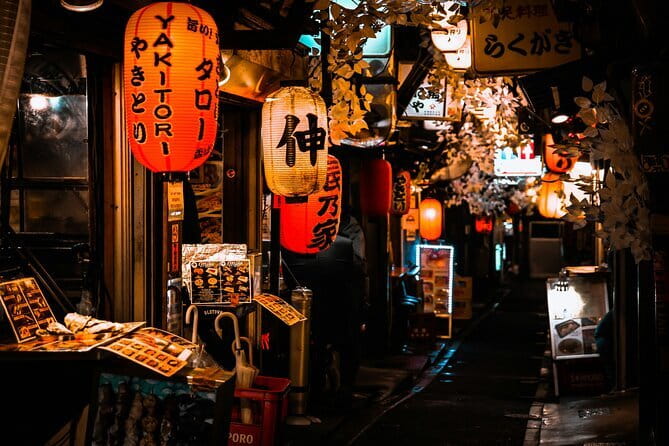 Kyoto Food and Drinks Night Tour with a Chef! - Drinks and homemade food: what you should expect to taste