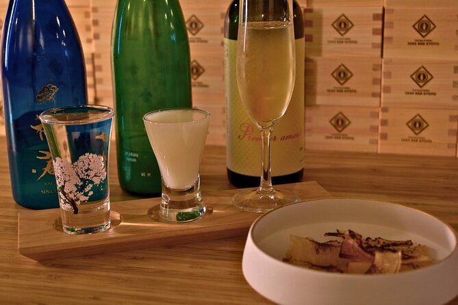 Kyoto Food and Sake Tour Experience - Your sake tasting flight: Junmai, Junmai Daiginjo, and Kyoto flavors