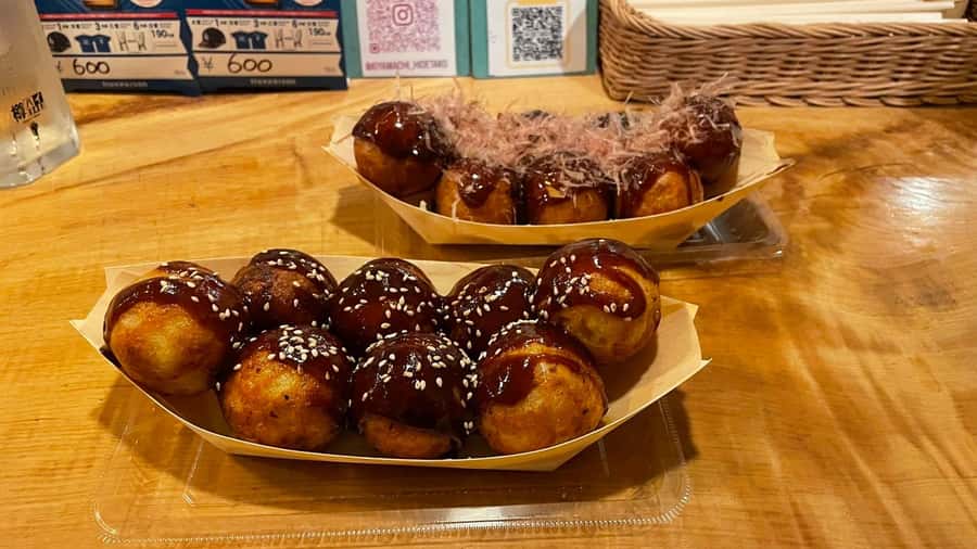 Kyoto: Food Tour 13 dishes and 4 Local Eateries - Meeting in Gion, then walking Kyoto instead of rushing it