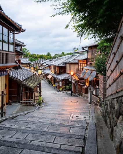 Kyoto full day private day trip with English speaking driver - The value of paying $404 per group (up to 5)