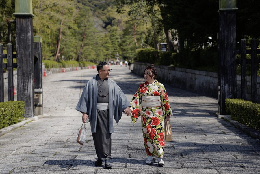 Kyoto: Fully-Customized One-day Private Tour - Higashiyama focus, Kiyomizu-dera, and quieter temple time