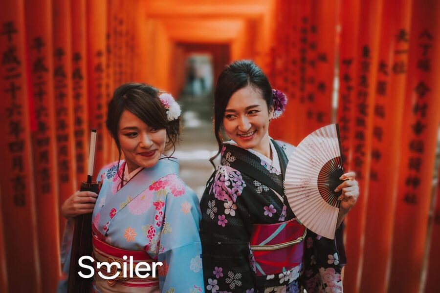 Kyoto: Fushimi Inari Shrine Private Photoshoot - Why Fushimi Inari torii gates are perfect for photos