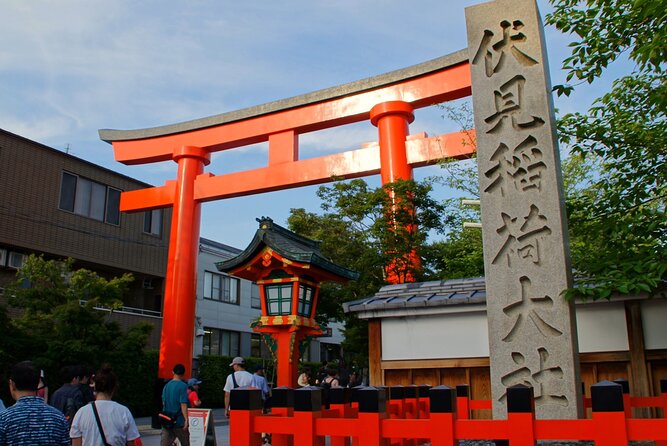 Kyoto: Fushimi Inari Shrine Walking Tour - Pacing and Viewpoints: Walking Up Without Feeling Rushed