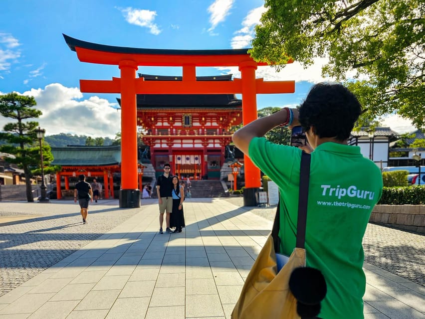 Kyoto: Fushimi Inari Taisha Guided Walking Tour - Lower shrine first: the torii showpiece without the extra strain