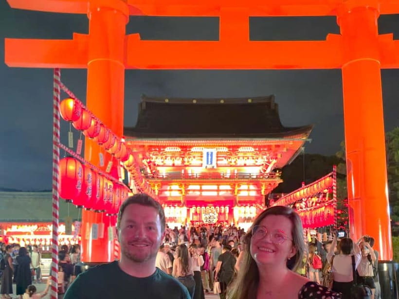 Kyoto: Fushimi Inari Taisha Night Tour with Guide - The 2-Hour Rhythm: From Torii Tunnel to Quiet Paths