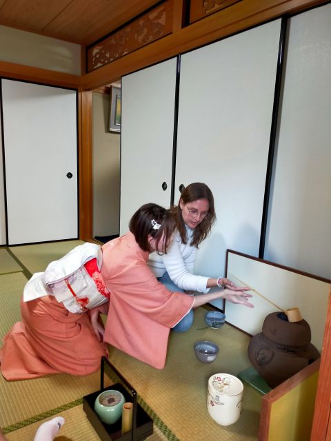 Kyoto Fushimiinari:Wagashi Making & Small Group Tea Ceremony - Duration and pacing: 75 minutes that stay focused