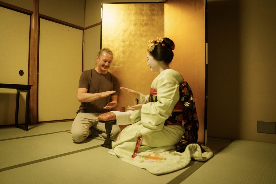 Kyoto: Geisha Dinner & Gion Cultural Walk - Should you book this Kyoto Geisha Dinner and Gion Cultural Walk?