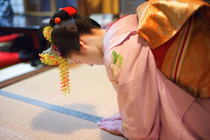 Kyoto Geisha Show Cultural Hour with an apprentice geisha, Maiko - The Q&A is where the real value lives