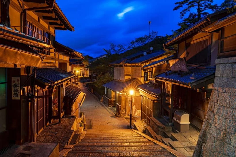 Kyoto Geisha Walking Tour: Gion District & Hidden Gems - The Guide Factor: Why This Tour Feels Personal