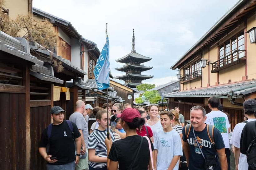 Kyoto: Gion Geisha District Walking Tour and Hidden Gems - Why this Gion walking tour is better than wandering