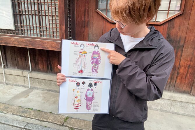 Kyoto: Gion Magical Night Walking Tour - Stop 2: Yasui-Konpiragu and the shrine side of relationships