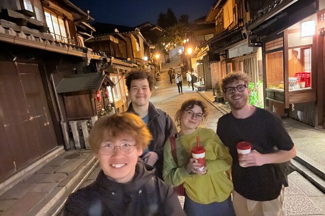 Kyoto: Gion Magical Night Walking Tour - Stop 3: Sannenzaka Ninenzaka, Kiyomizu-dera area townscape, and lantern photos