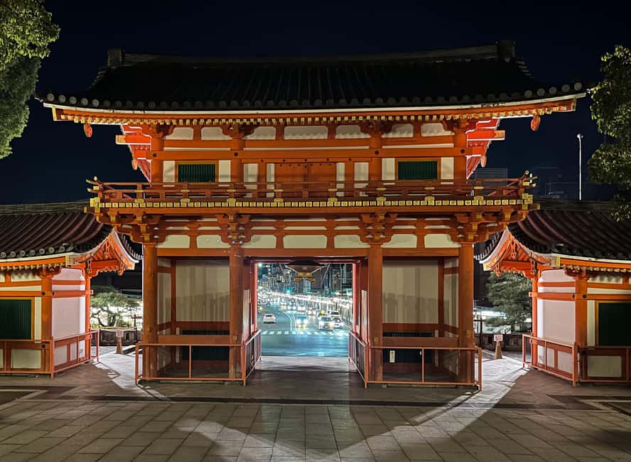 Kyoto: Gion Magical Night Walking Tour with Geisha Trivia - Price and logistics: what $24 gets you, and where it holds value