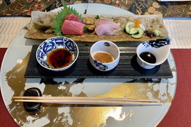 KYOTO GION Walking PRIVATE Tour and Customized Kappo Dinner - Tatsumi Bridge over the Shirakawa River, a photo spot with breathing room