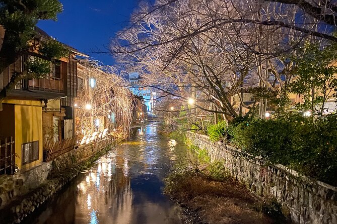 KYOTO GION Walking PRIVATE Tour and Customized Kappo Dinner - 210-2 Nishinochō Kappo, sit at the counter and watch technique in action