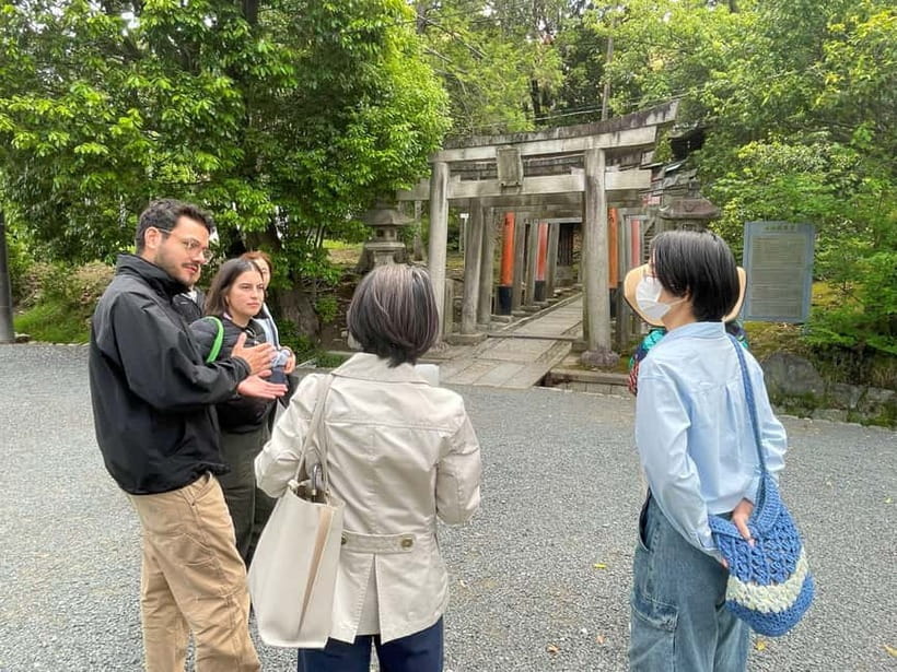 Kyoto Guided Walking Tour: Secret Zen Garden & Fushimi Inari - Key things that make this tour worth your time