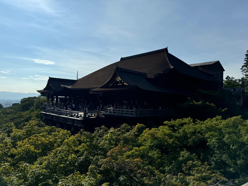 Kyoto: Half-Day Private Tour Gion Geisha District & Kiyomizu - Kiyomizu-dera’s Wooden Stage and Panoramic Views