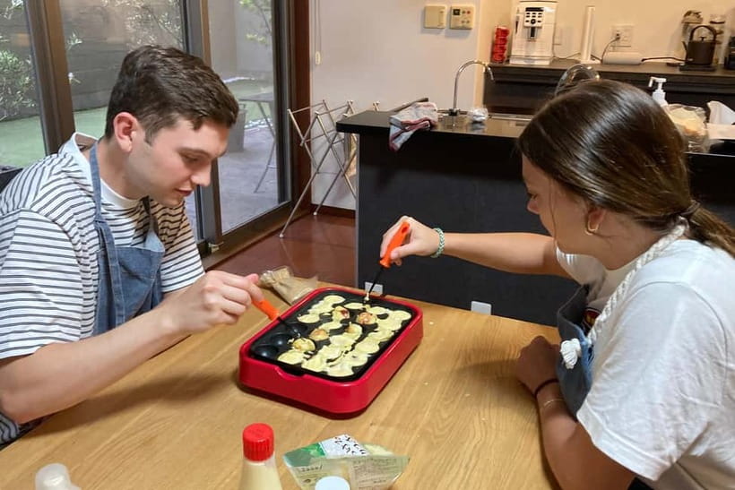 Kyoto: Hands-on Takoyaki and Okonomiyaki Cooking (1 Hour) - The actual class flow: hands-on steps, instructor support, and what you’ll be asked to do