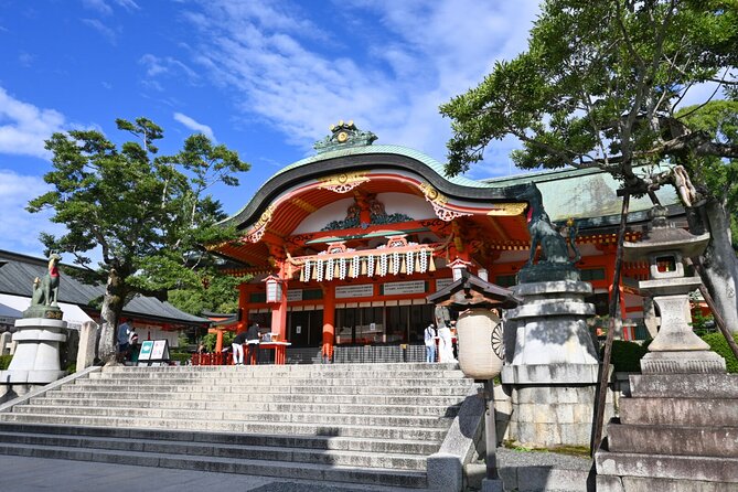 Kyoto Heritage Path - Fushimi Inari's Mystery to Kiyomizu Temple - Gion and Yasaka Shrine: old Kyoto streets with context