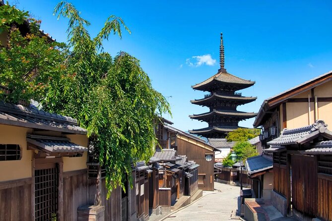 Kyoto Heritage Path - Fushimi Inari's Mystery to Kiyomizu Temple - Fushimi Inari-taisha and the Senbon Torii gates, without the guesswork