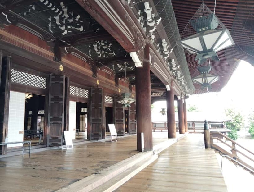 Kyoto: Higashi Hongan-ji Temple & Shōsei-en Garden Walk Tour - Price and Value: Why $103 Works for the Right Traveler