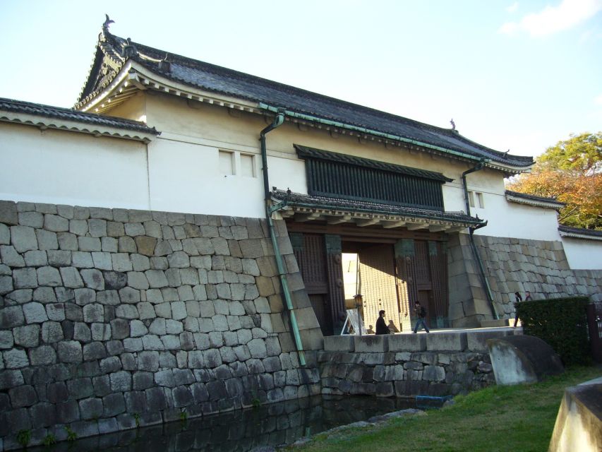 Kyoto Highlights 7-Hour Private Guided Tour - Northwest finish options: Nijo Castle or Nishiki Market