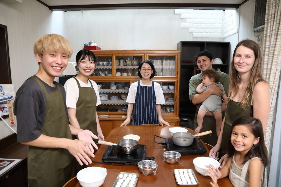 Kyoto Home Cooking Class ＆Supermarket tour near Fushimiinari - How the teaching stays approachable for different travelers