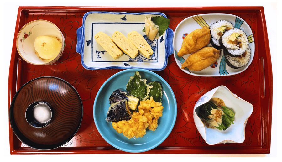 Kyoto Home Cooking Class ＆Supermarket tour near Fushimiinari - Who should book this class (and who might not)
