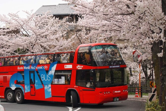 Kyoto Hop-On, Hop-Off Sightseeing Bus Tour - Getting On at Kyoto Station Without Missing Your Chance