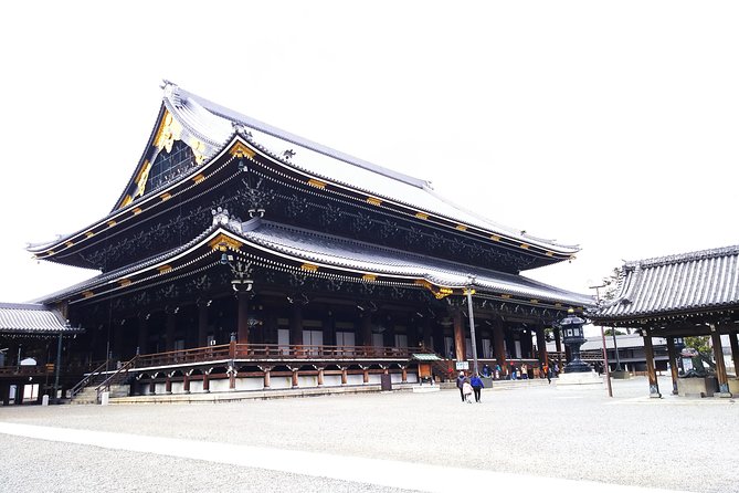 Kyoto Imperial Palace and Nijo Castle Walking Tour - Kyoto Imperial Palace: The Emperor’s Residence Until 1868