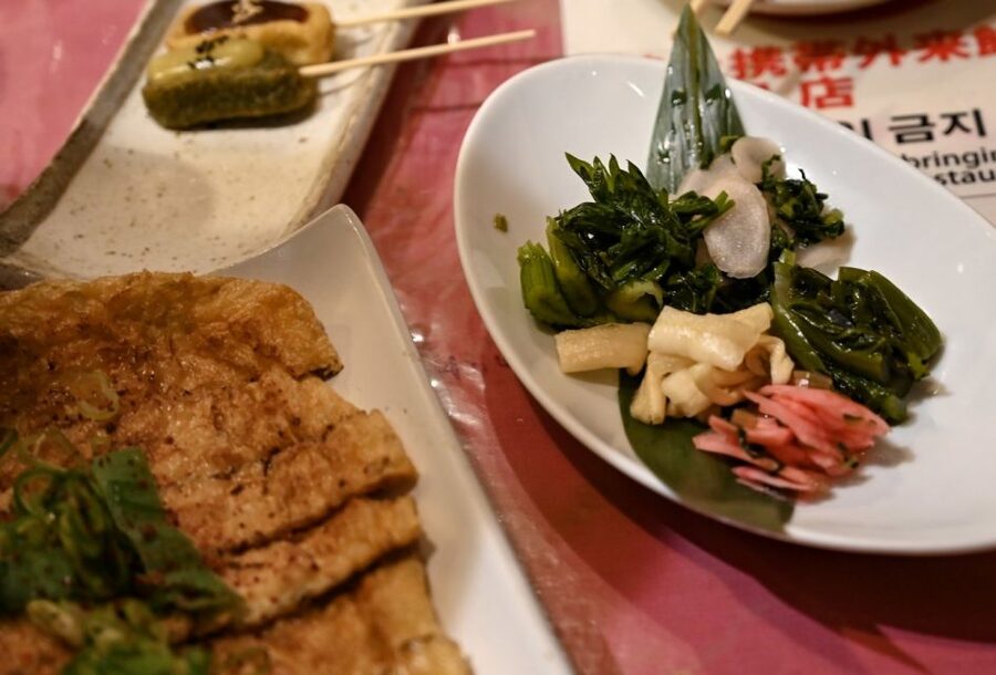 Kyoto: Izakaya Food Tour with Local Guide - Izakaya 101: How the Small Plates and Sake Fit Together