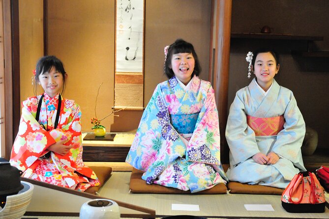 Kyoto Japanese Tea Ceremony Experience in Ankoan - Entering Ankoan: a calm Kyoto tea setting where you can take photos
