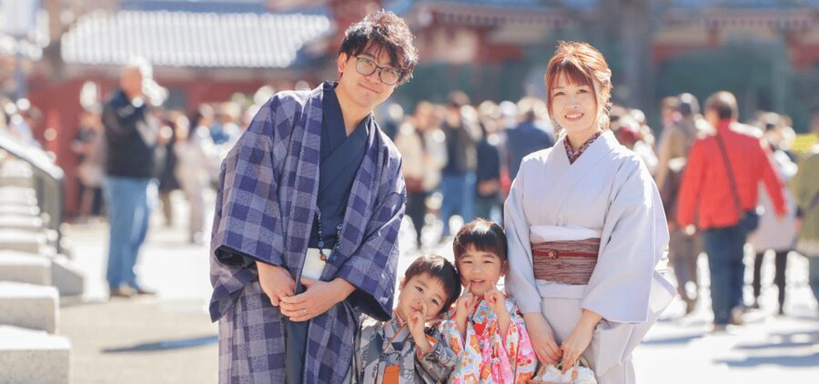 Kyoto: Kimono Rental in Gion Provided by RikaWafuku - A fair caution: shared changing space and privacy