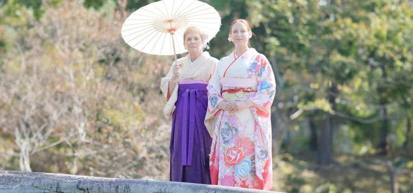 Kyoto Kimono Rental mimosa｜Kimono/Yukata Rental Family Plan - What you actually get in the rental (and what you may add)