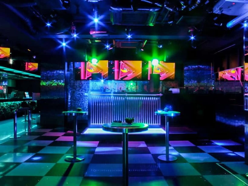 Kyoto: KITSUNE Nightclub Admission Ticket with Drink - Age rules and ID checks: protect your night before it starts